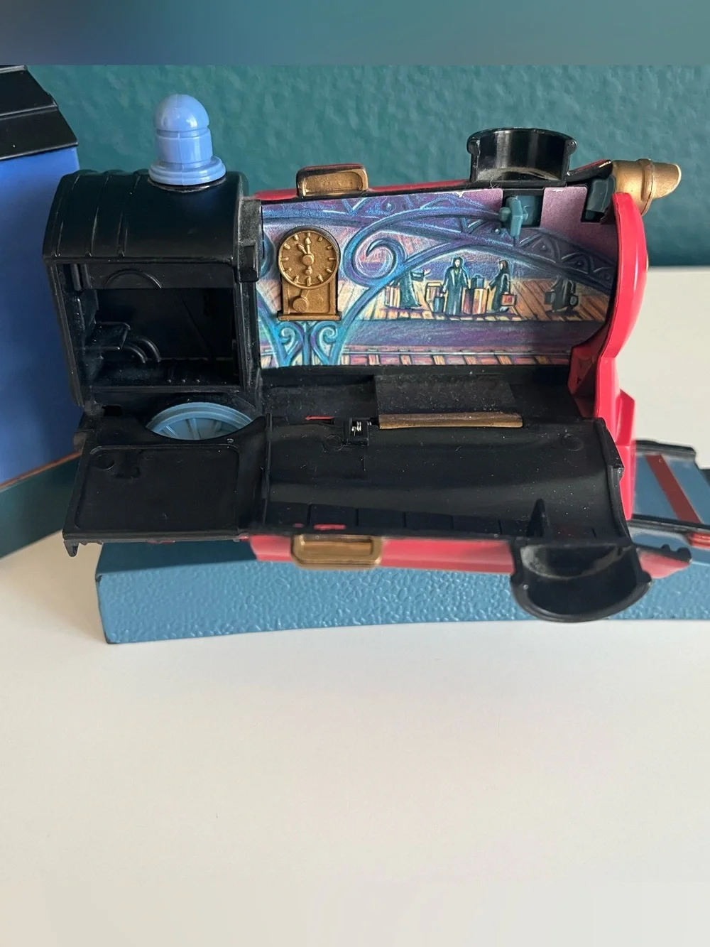 Hogwarts Express Toy Train Mattell 2001 Harry Potter Polly Pocket Style Toy